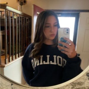 Meet your Posher, Ava